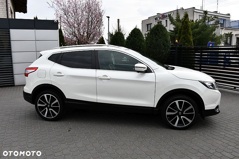 Nissan Qashqai 1.6 DIG-T Tekna+ - 30