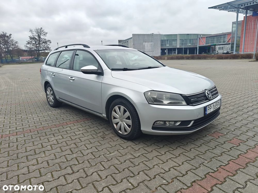 Volkswagen Passat 1.6 TDI BlueMotion Technology Trendline - 1