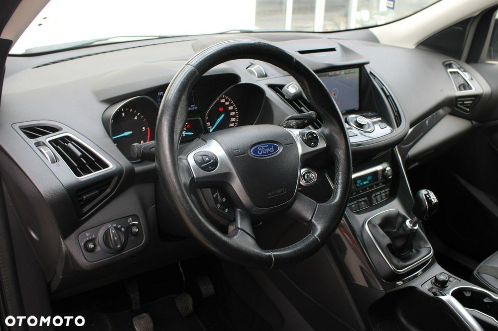 Ford Kuga 2.0 TDCi 4WD Titanium - 23