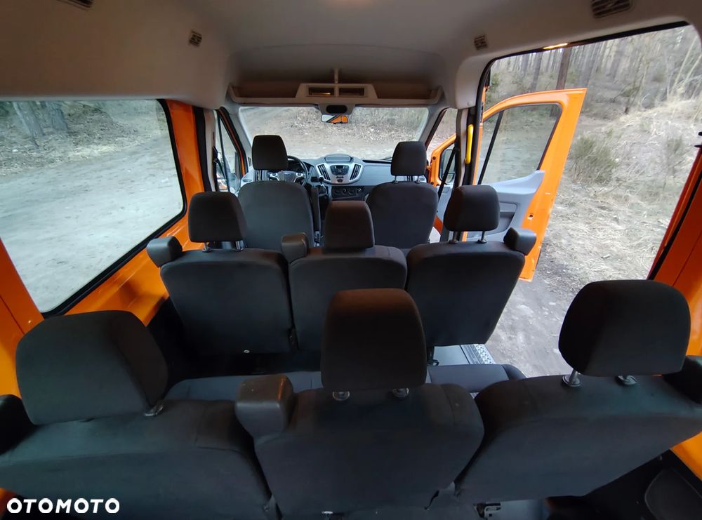 Ford Transit - 24