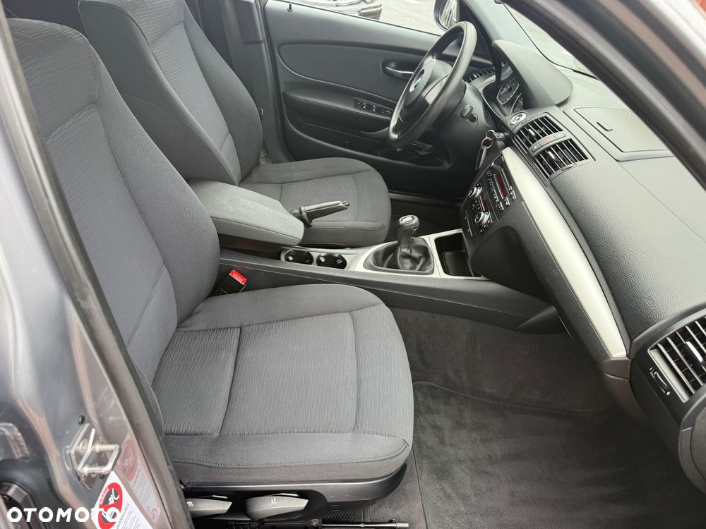 BMW Seria 1 116d DPF Edition Sport - 13