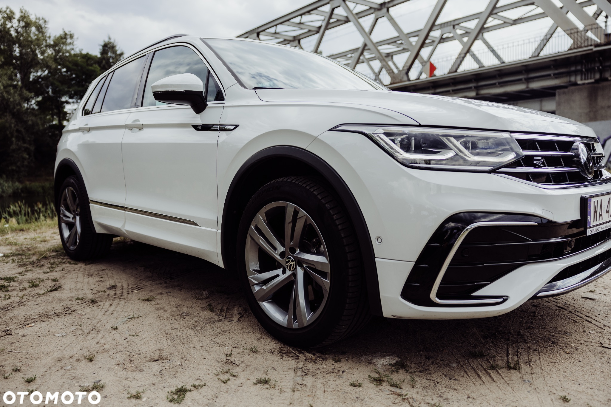 Volkswagen Tiguan 2.0 TSI 4Mot R-Line DSG - 23