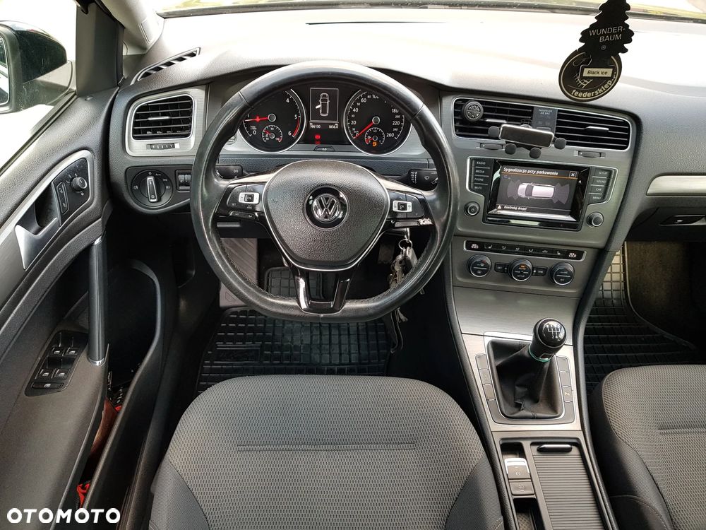 Volkswagen Golf 1.6 TDI BlueMotion Technology Comfortline - 27