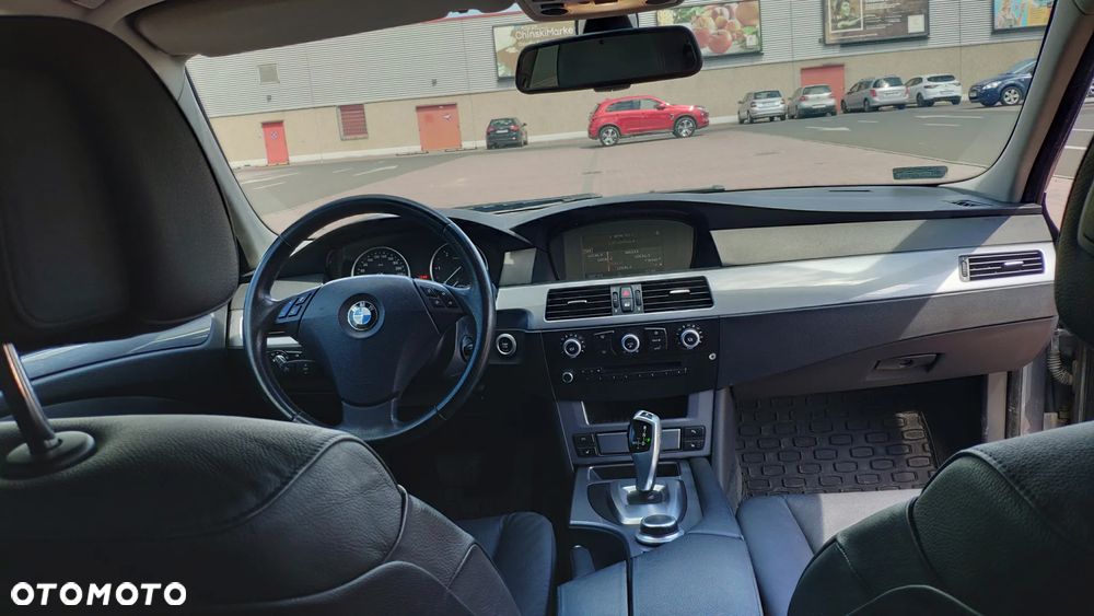 BMW Seria 5 - 24