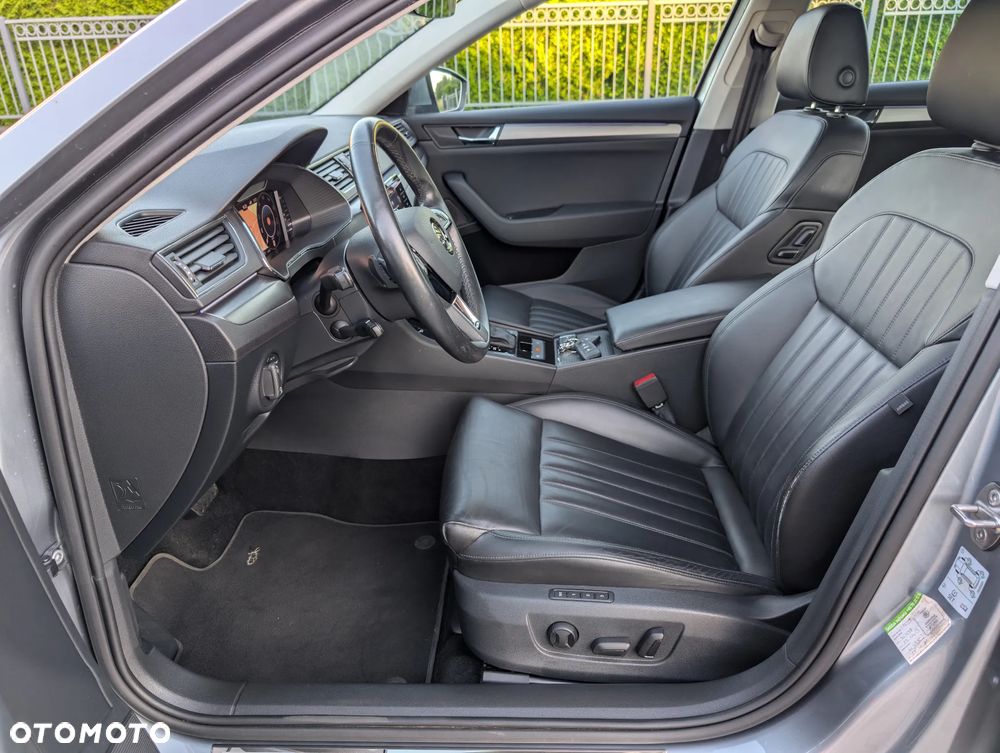 Skoda Superb 2.0 TDI DSG Style - 5