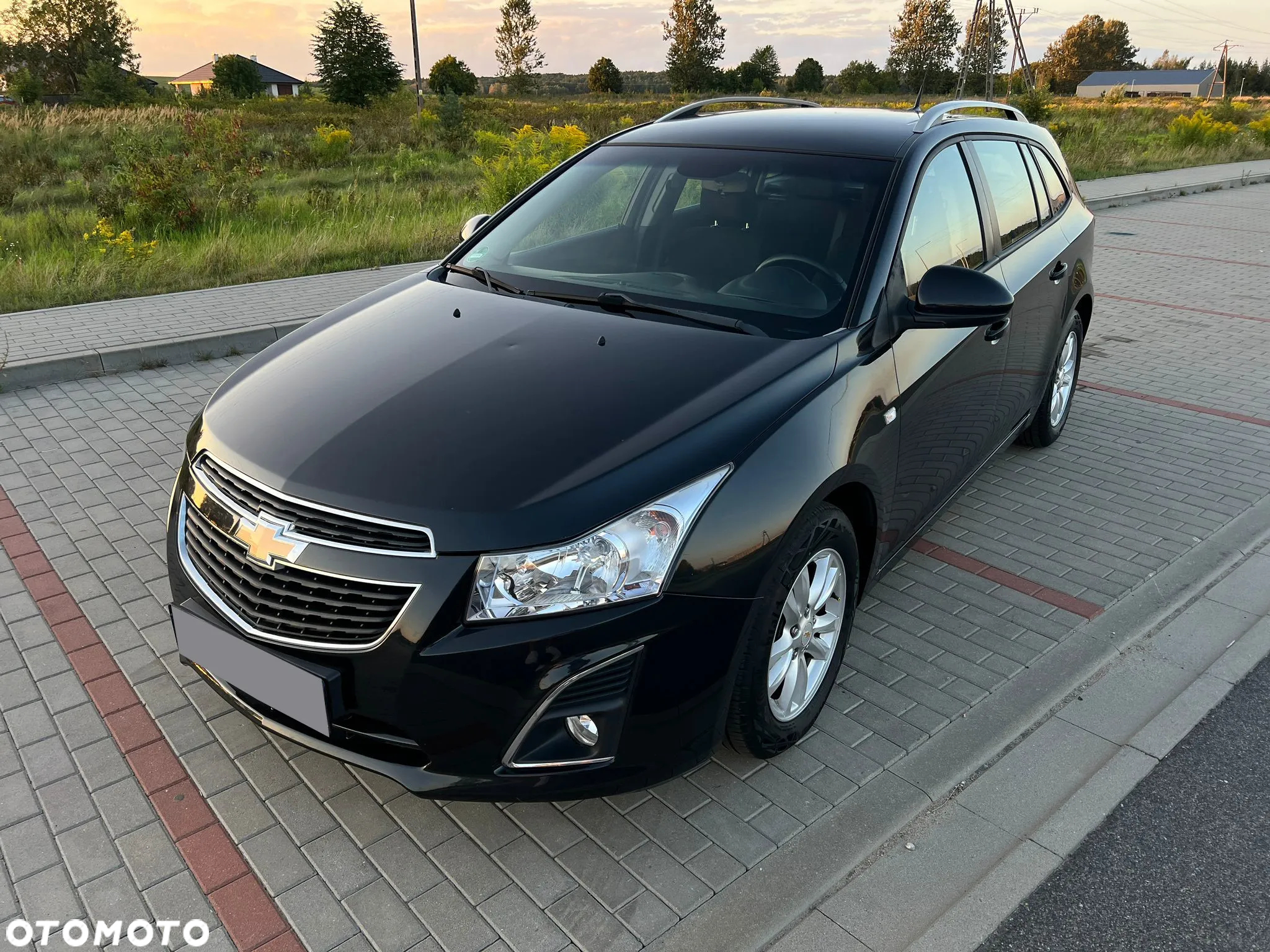Chevrolet Cruze 1.7 LT - 23