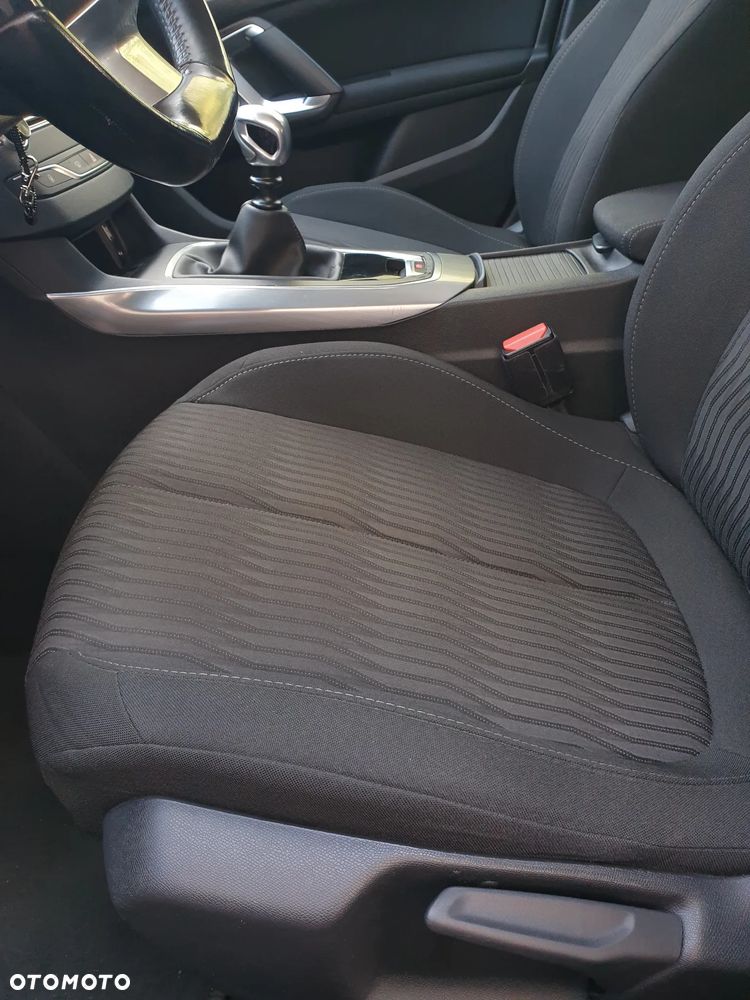 Peugeot 308 2.0 HDi Allure - 9