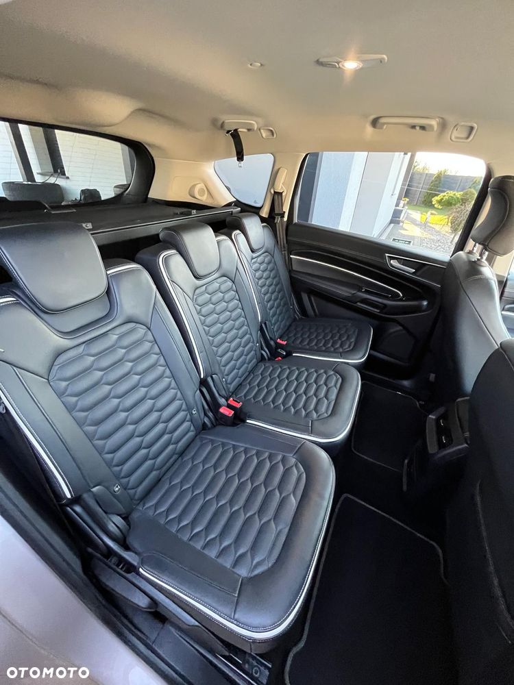 Ford S-Max 2.0 TDCi Vignale PowerShift - 28