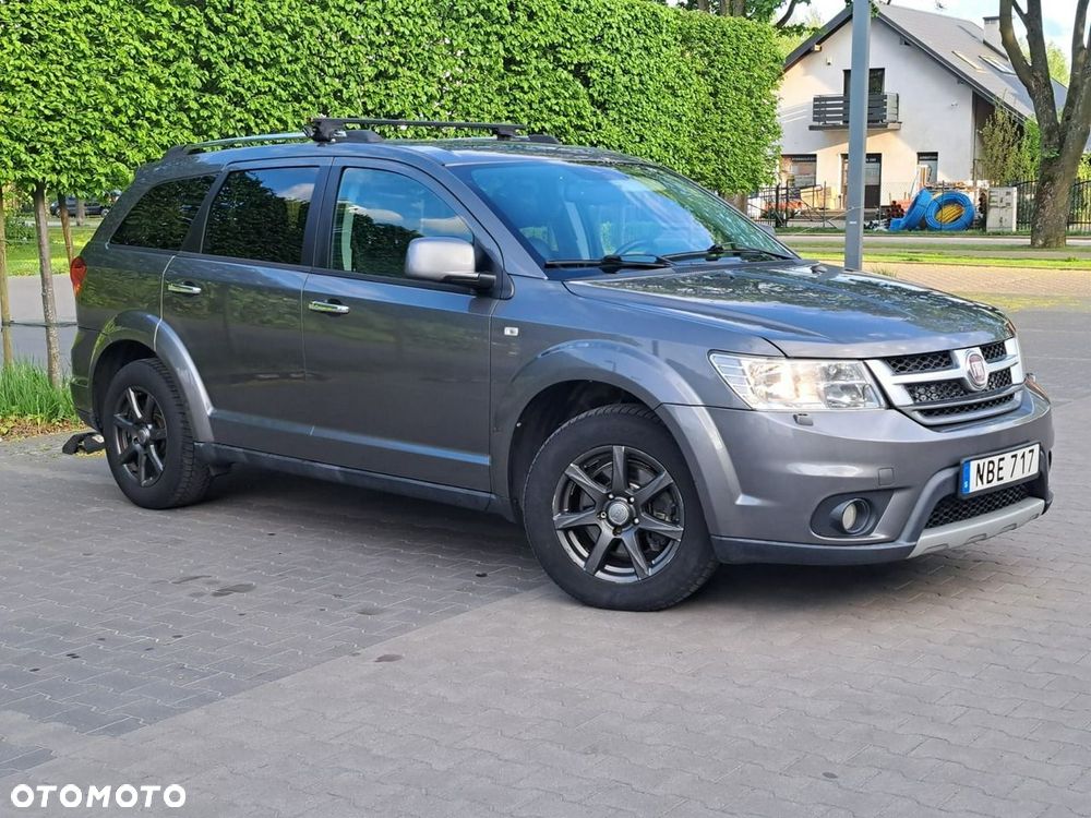 Fiat Freemont 2.0 Multijet 16V DPF Automatik Allrad Lounge - 10