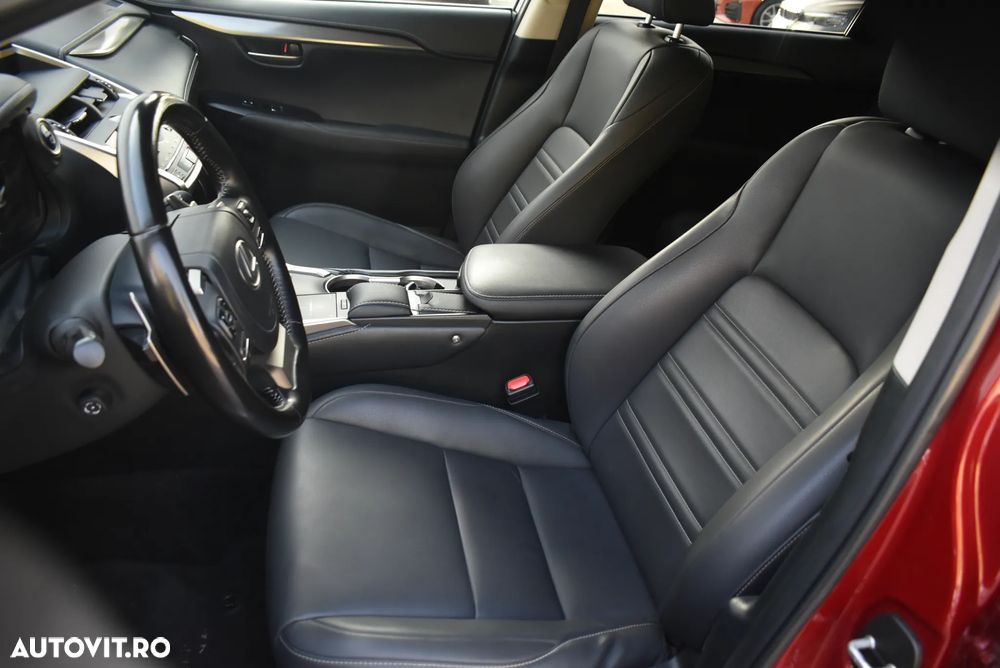 Lexus Seria NX 300h AWD Executive Plus - 17