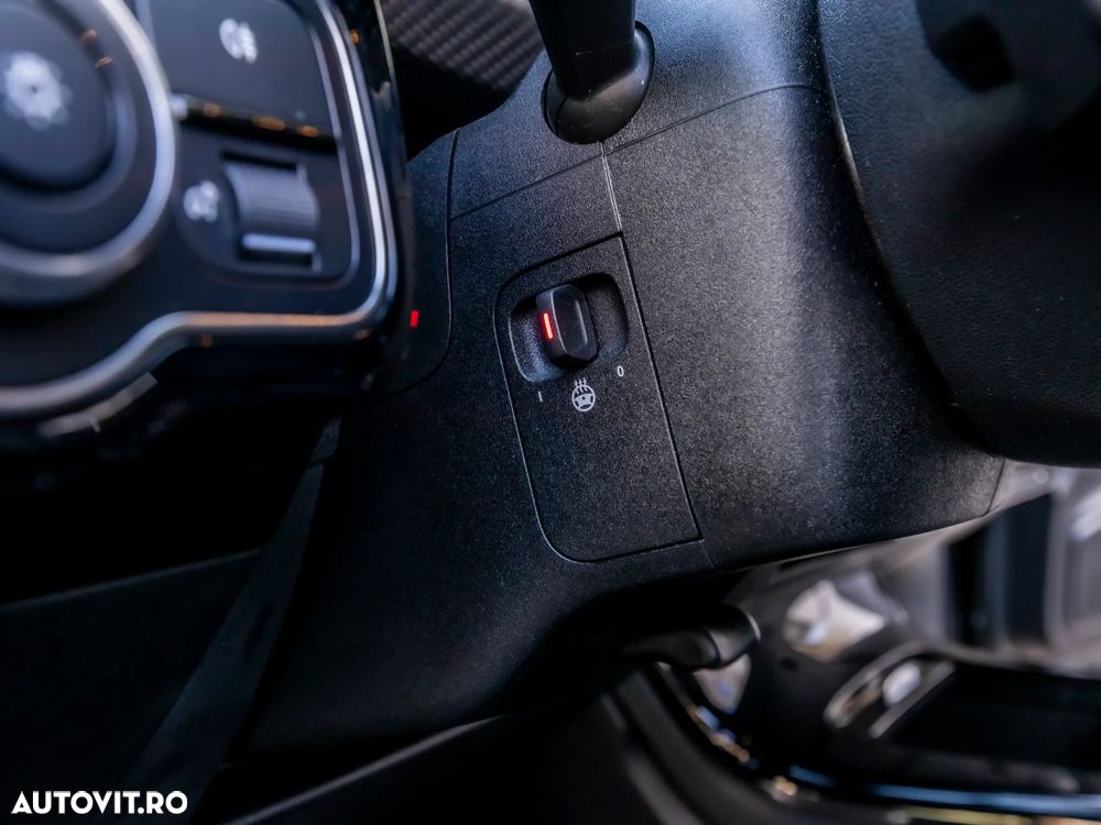 Mercedes-Benz A 180 7G-DCT - 23