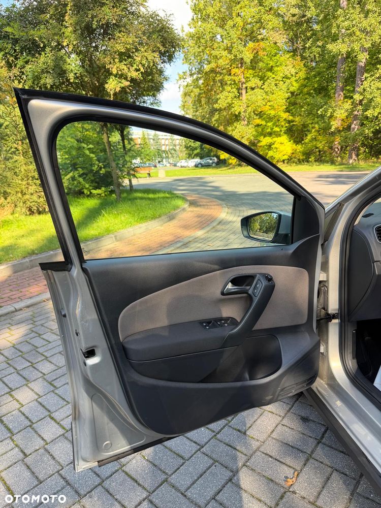Volkswagen Polo Cross 1.6 TDI DPF - 21