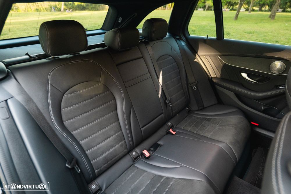 Mercedes-Benz C 300 de AMG Line - 27