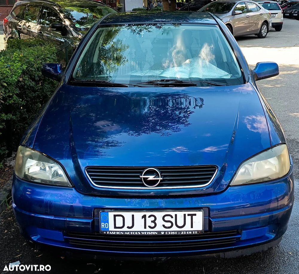 Opel Astra - 1
