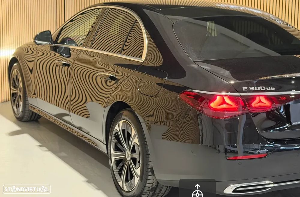 Mercedes-Benz E 300 - 1