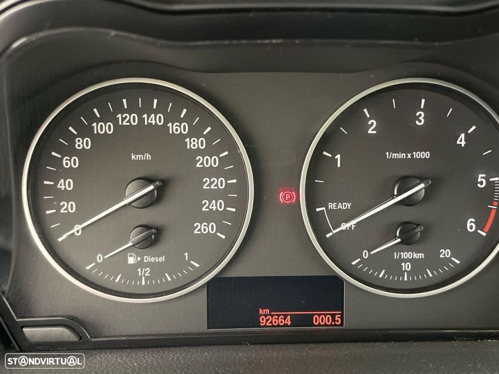 BMW 216 Active Tourer d Pack M - 9