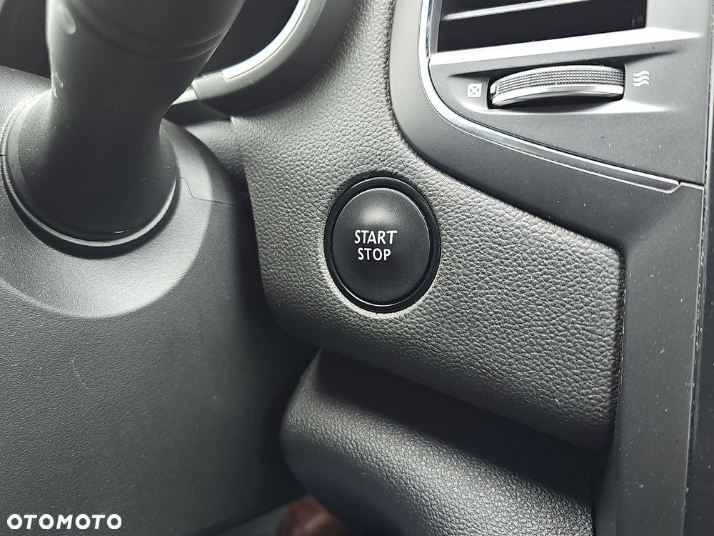 Renault Megane 1.3 TCe FAP Intens - 32