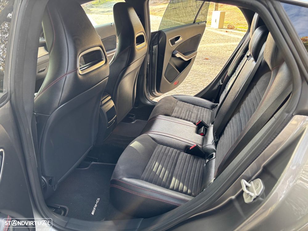 Mercedes-Benz CLA 200 d AMG Line - 15