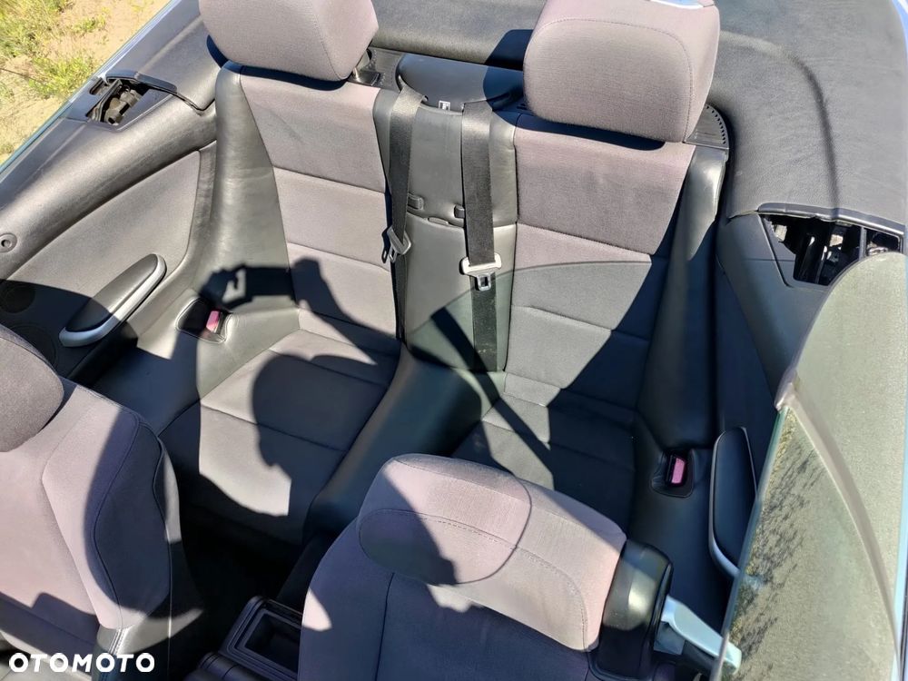 BMW Seria 3 320 Ci - 14