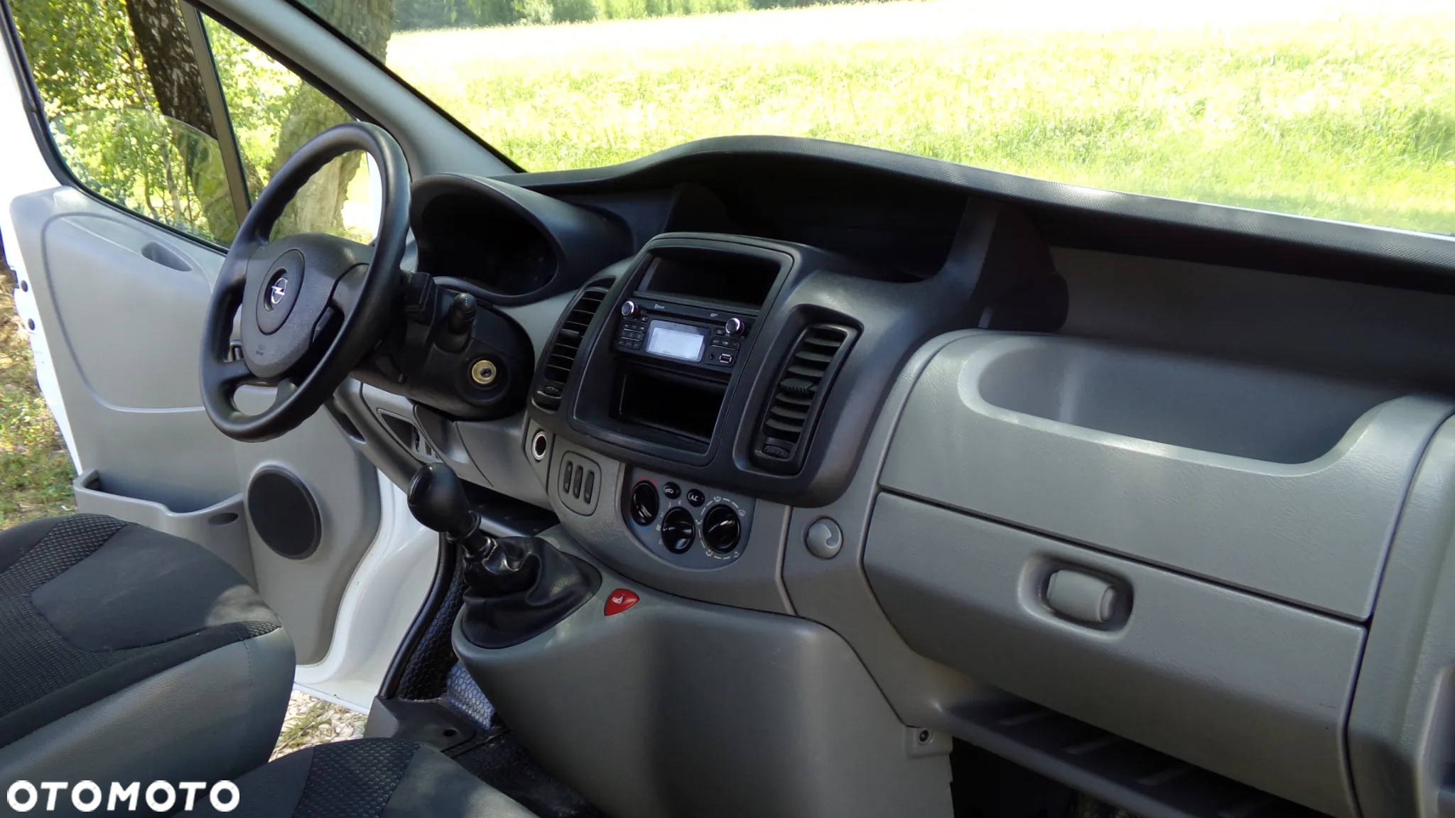 Opel VIVARO 2.0 L2H1 * LONG * KLIMA * SUPER STAN ! - 13