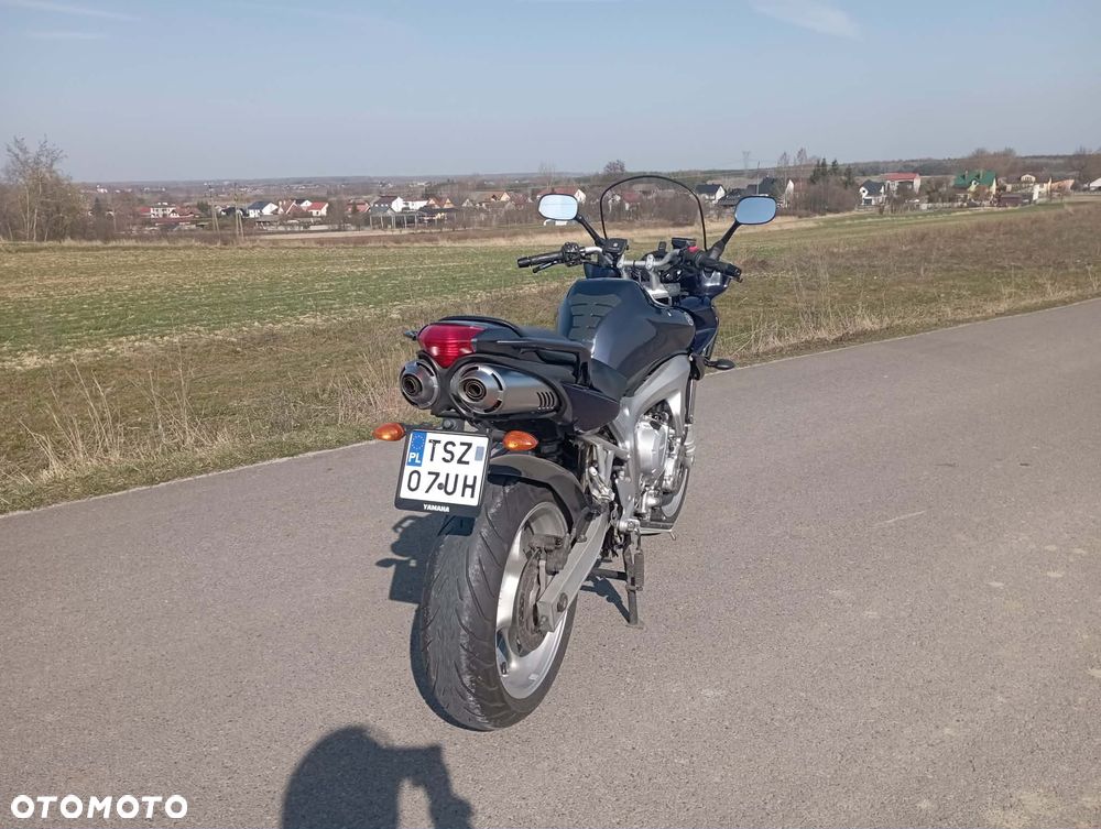 Yamaha FZ6 - 5