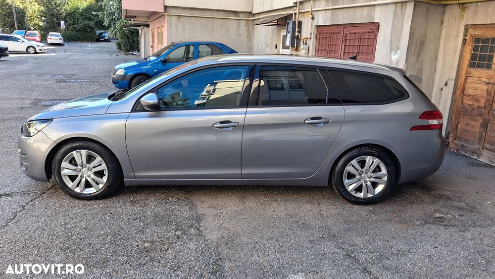 Peugeot 308 - 5