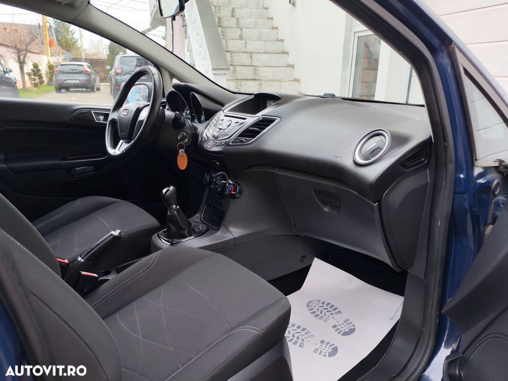 Ford Fiesta 1.5 TDCi Ambiente - 5