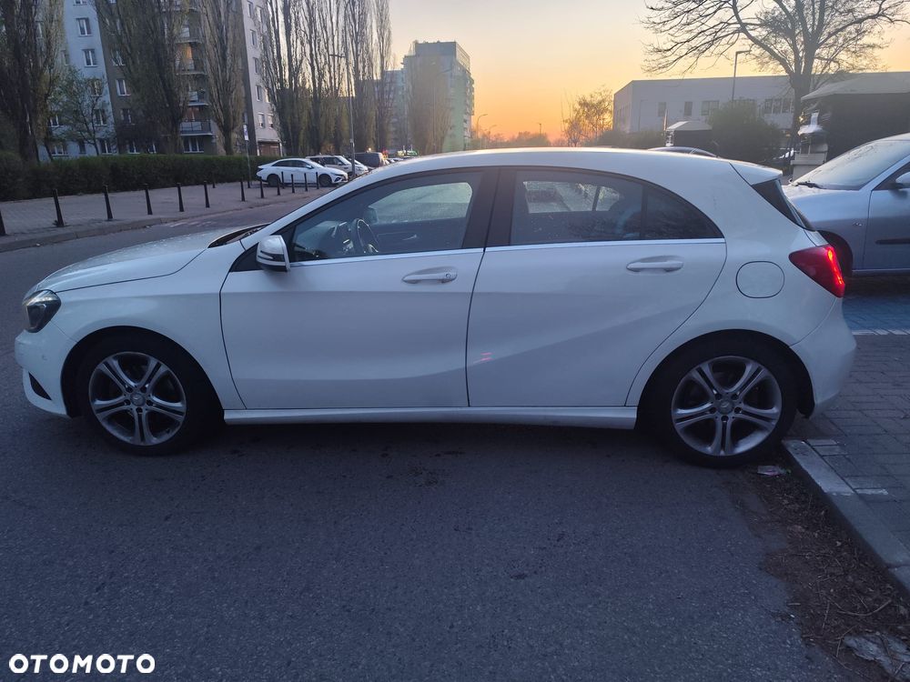 Mercedes-Benz Klasa A 180 7G-DCT AMG Line - 6