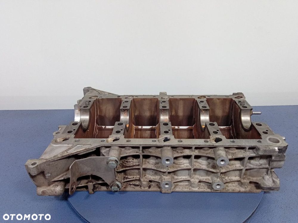 PORSCHE CAYENNE I 4.5 V8 PODSTAWA WAŁU 9481011136R - 1