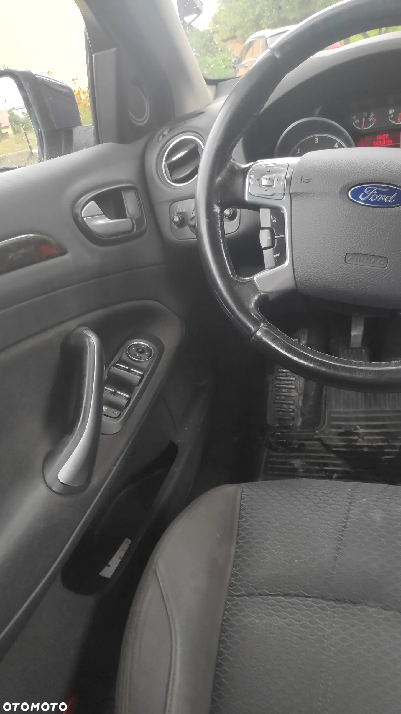 Ford Mondeo 2.0 TDCi Ghia - 17