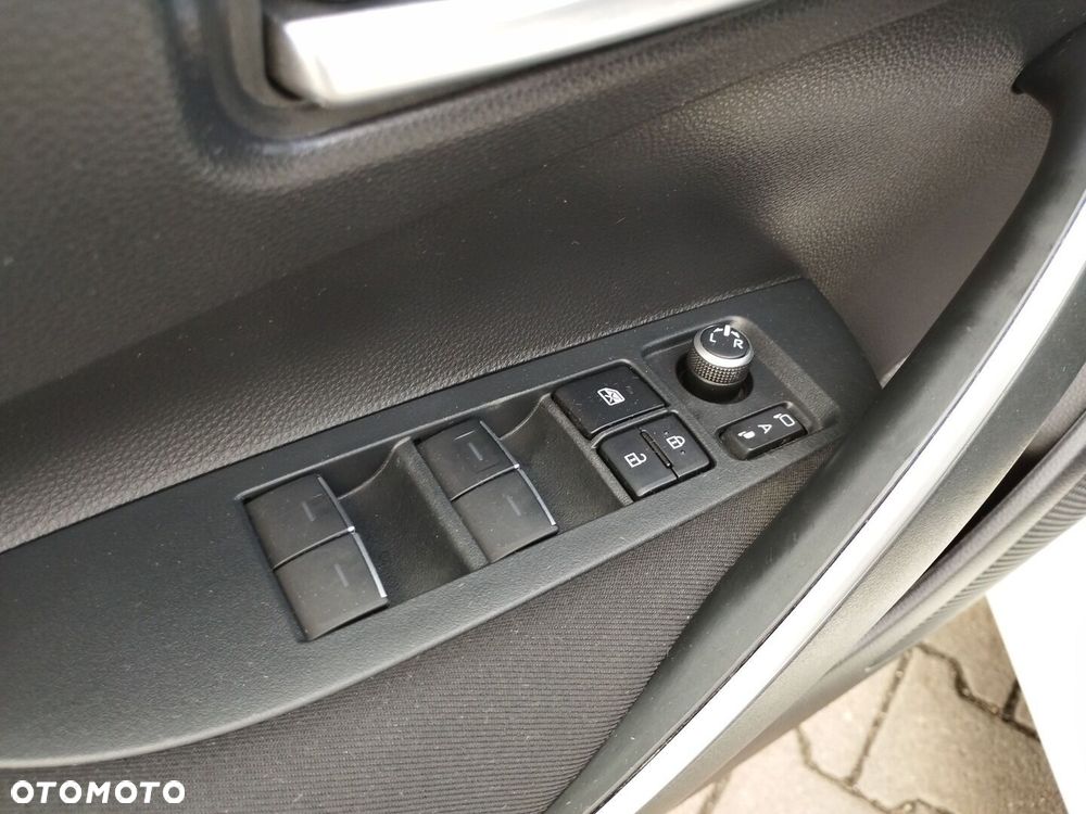 Toyota Corolla 1.5 Comfort MS - 12