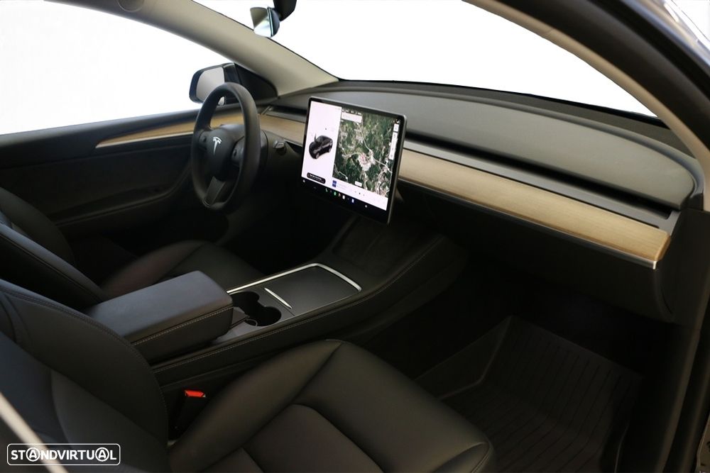 Tesla Model Y Long Range Tração Integral - 12