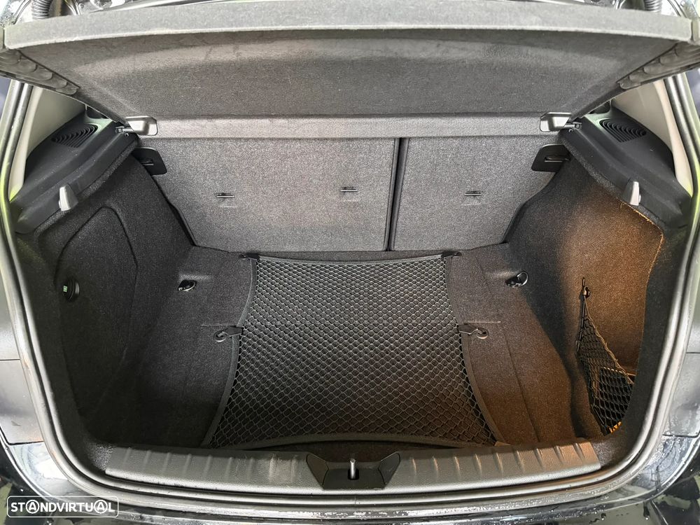 BMW 118 i Urban Line - 26