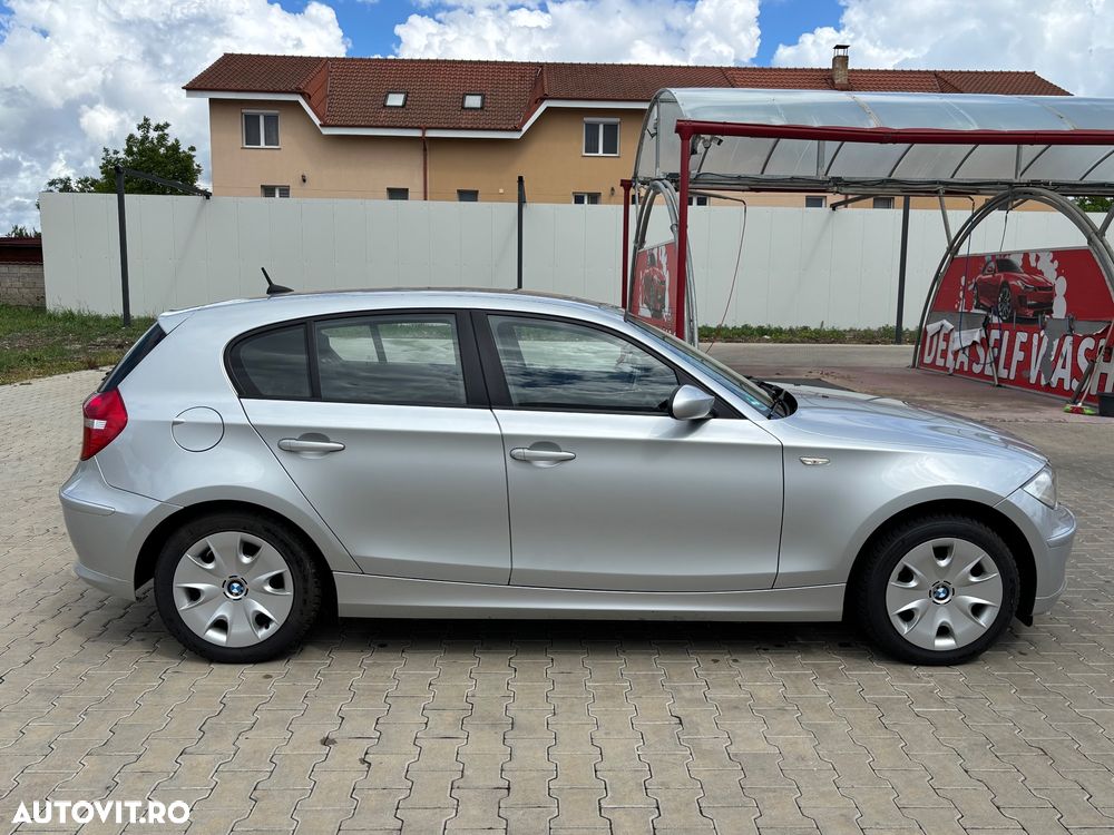 BMW Seria 1 - 24