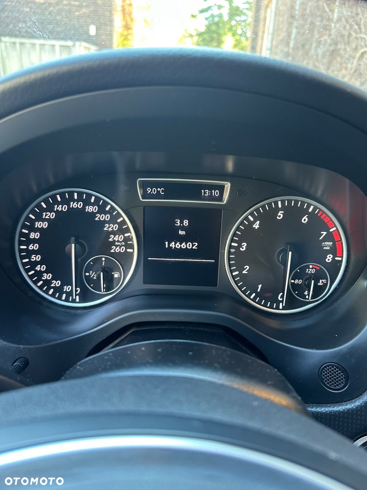 Mercedes-Benz Klasa A 200 (BlueEFFICIENCY) Urban - 13