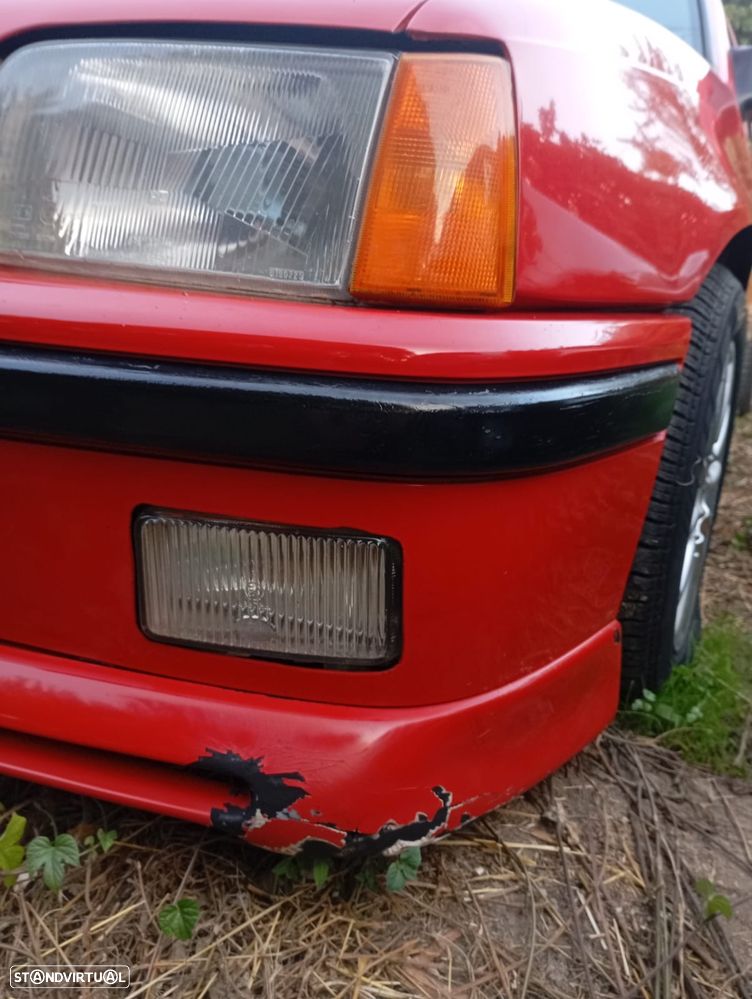 Opel Kadett 1.4 LS - 1