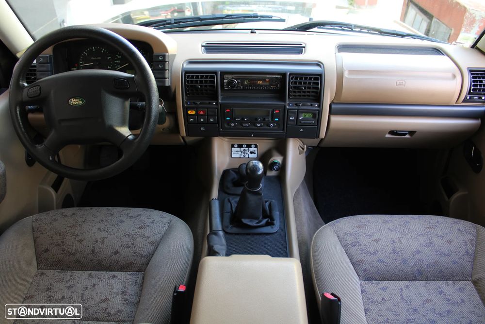 Land Rover Discovery 2.5 TD5 - 18