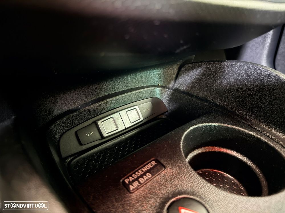 SEAT Leon 1.6 TDI Sport DSG - 23