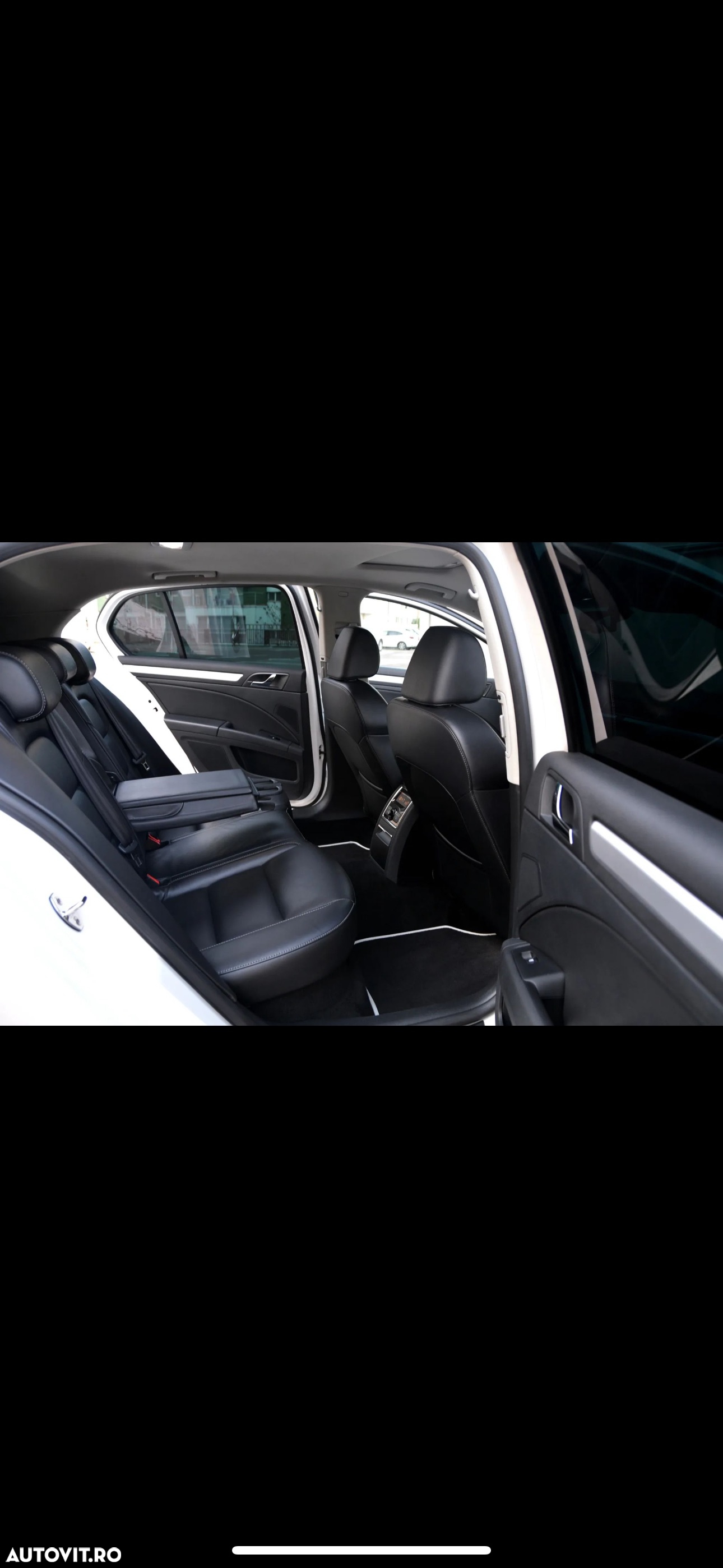 Skoda Superb 2.0 TDI DSG Ambition - 11