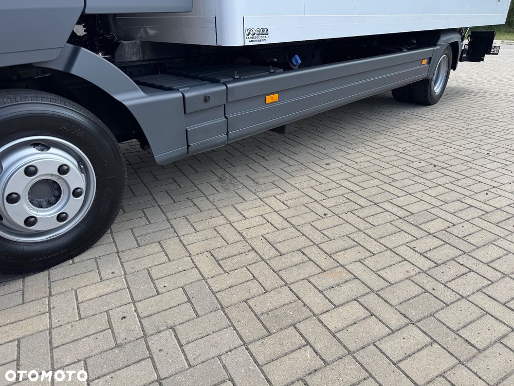 Mercedes-Benz ATEGO - 25