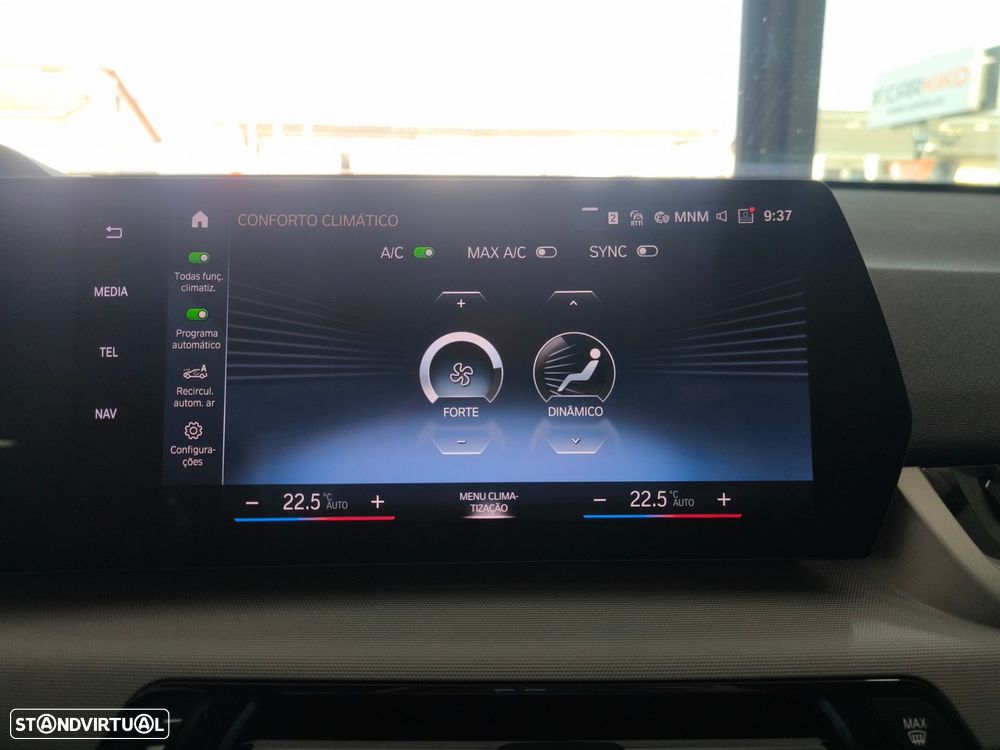 BMW iX1 xDrive30 - 14