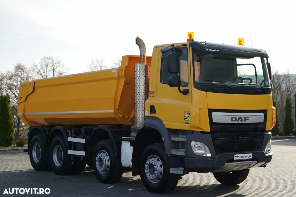 DAF CF 85.410 / 8x4 / BASCULĂ SPATE / CLAPETĂ HIDRAULICĂ / ANVELOPE 100% / MANUALĂ / EURO 6 - 11