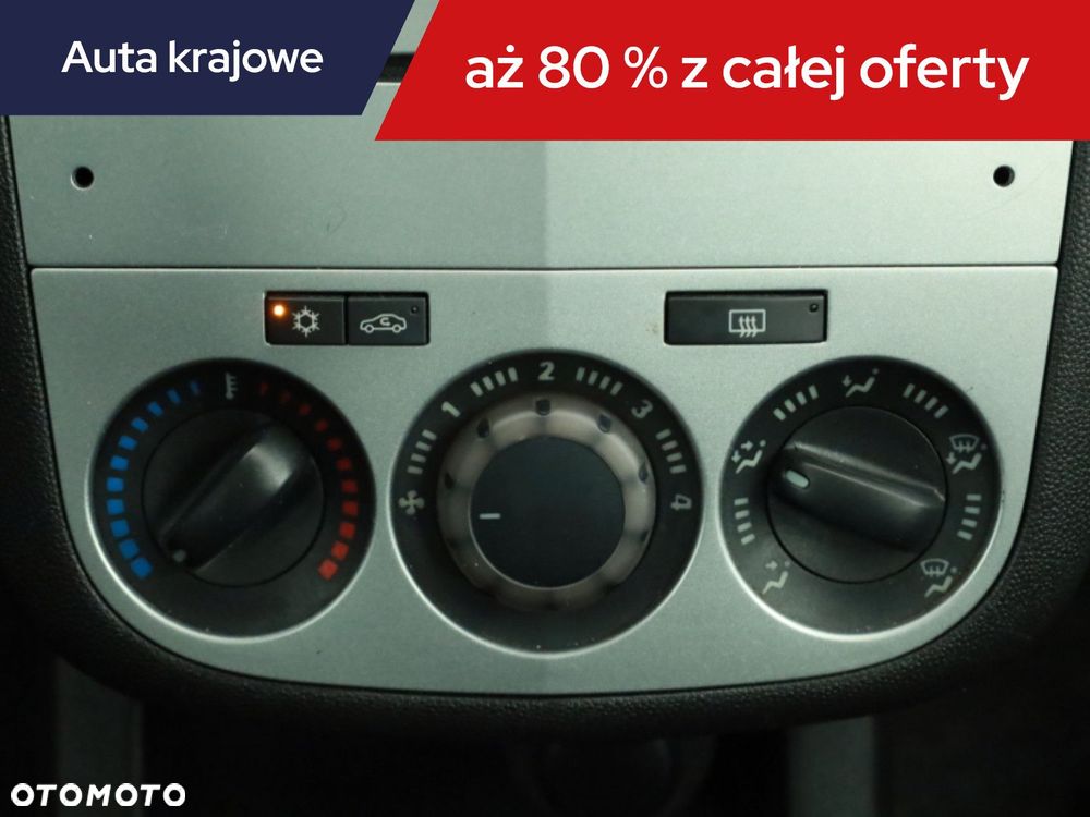Opel Corsa - 12