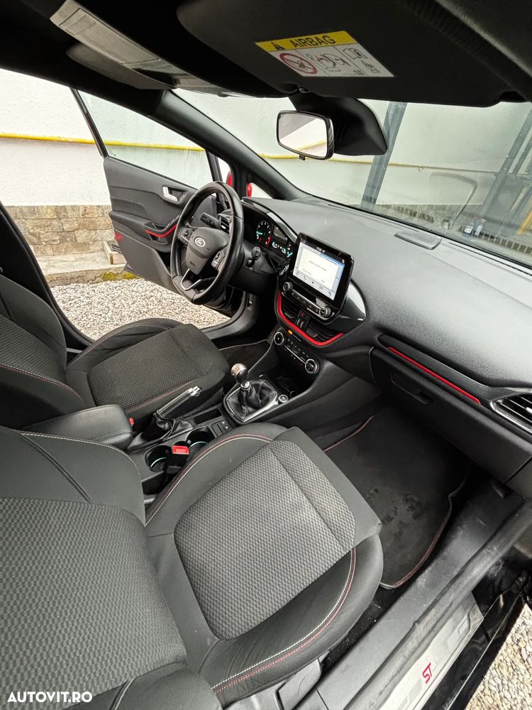 Ford Fiesta 1.0 EcoBoost ST Line - 19