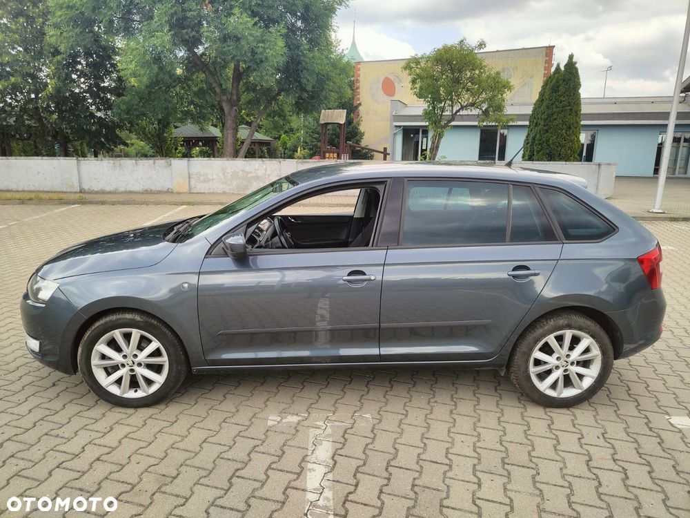 Skoda RAPID - 7