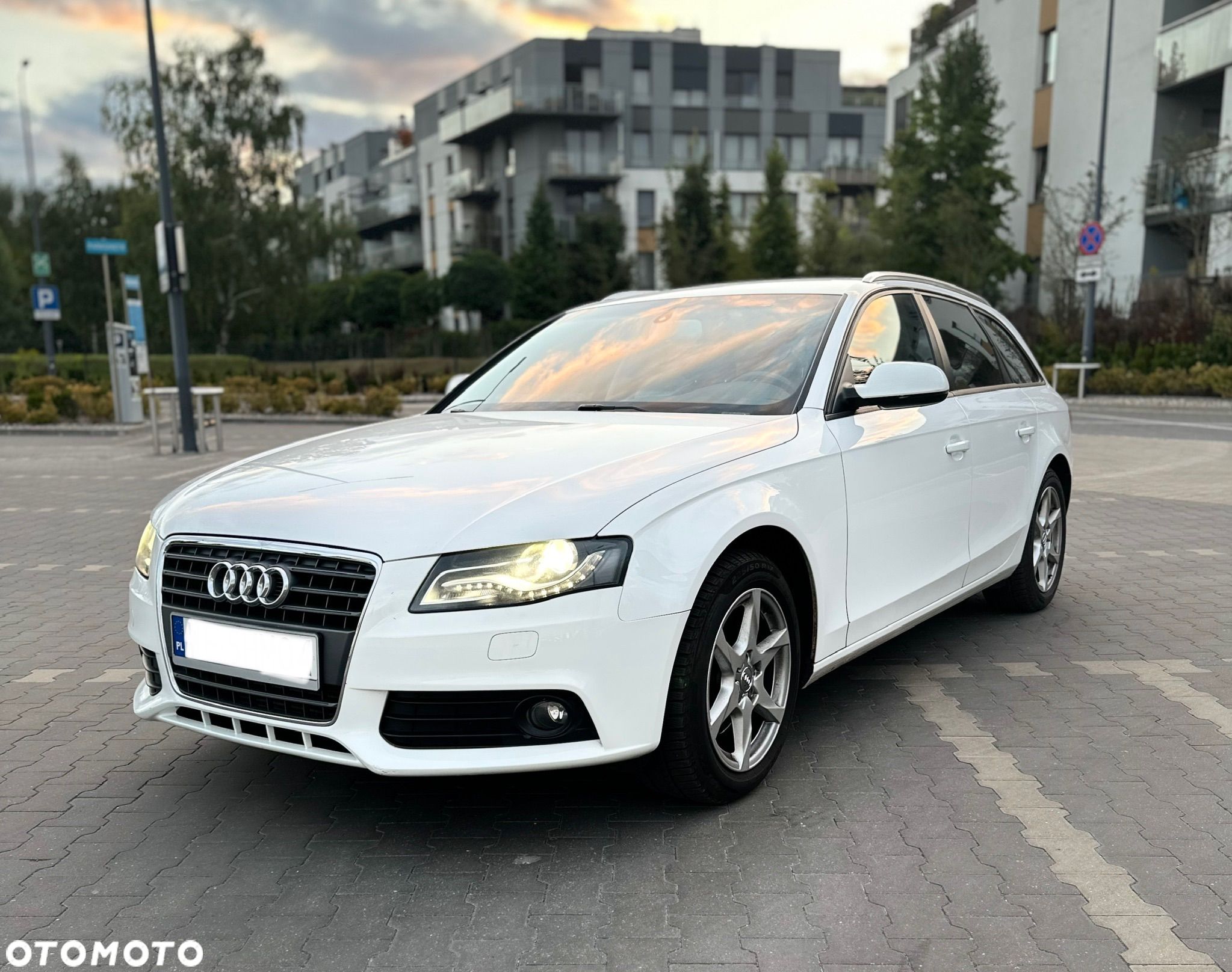 Audi A4 - 1