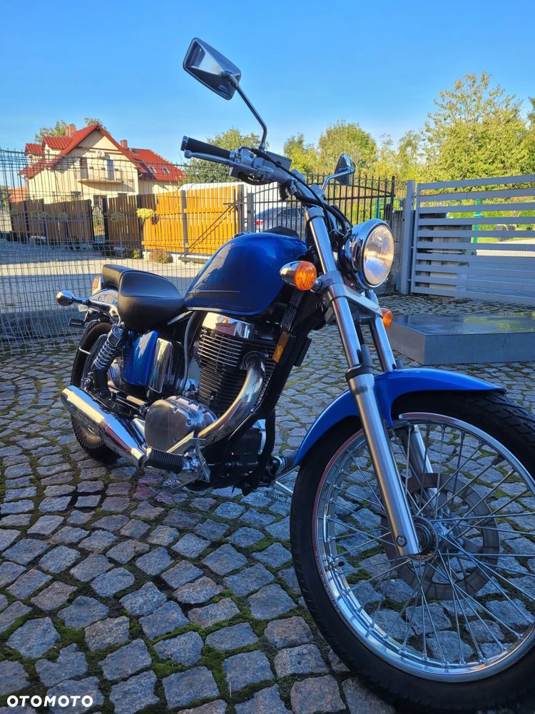 Suzuki Boulevard - 1
