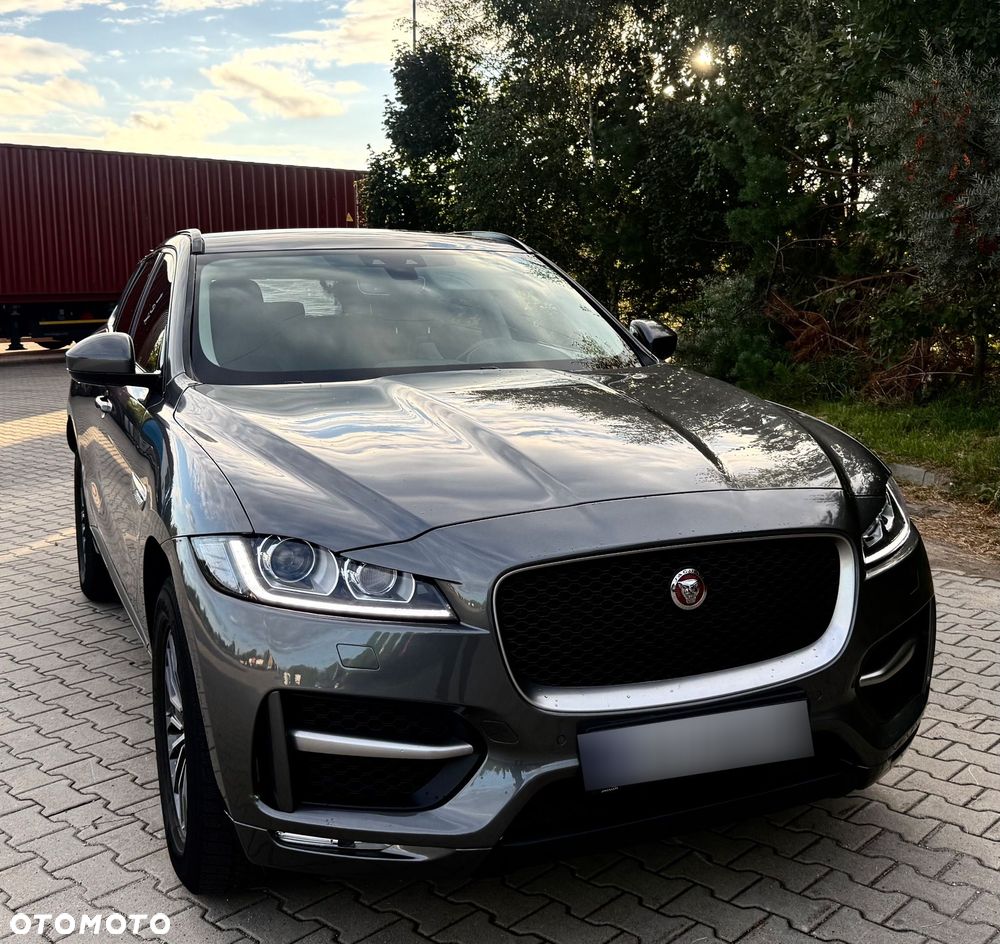 Jaguar F-Pace 2.0 i4D AWD R-Sport - 1