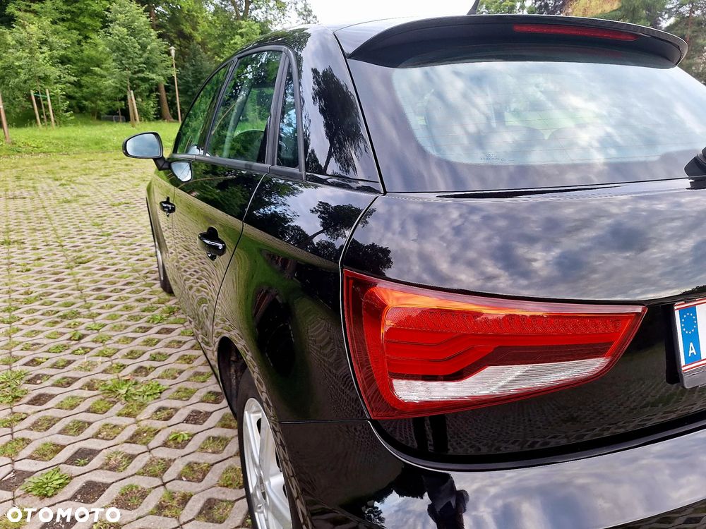 Audi A1 Sportback 1.0 TFSI ultra Design - 14