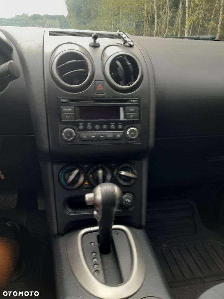 Nissan Qashqai - 9